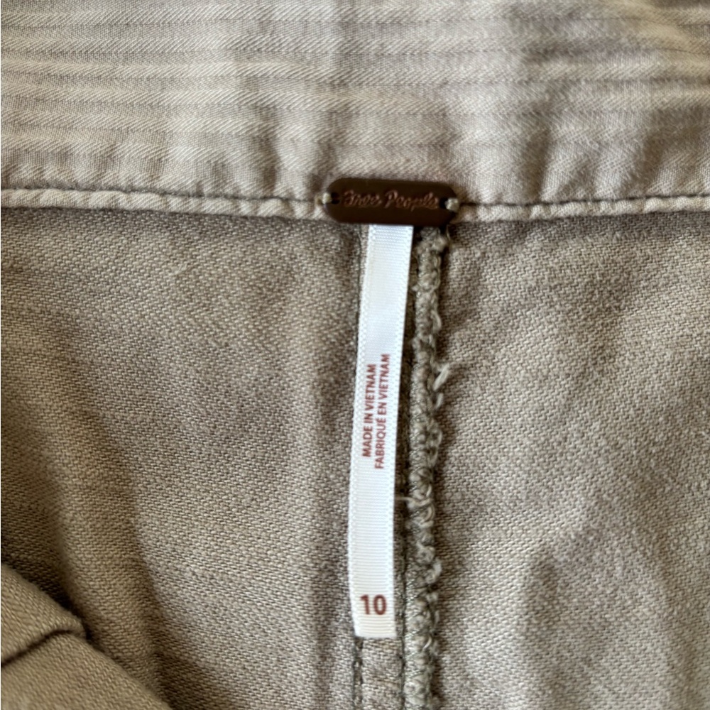 Free People High Waist Pleated Shorts in Khaki - Picture 10 of 10